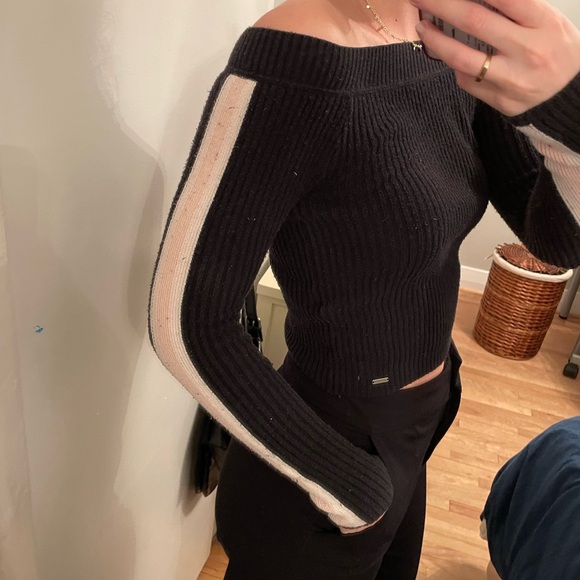 HOLLISTER black long sleeve shirt size S - Picture 5 of 5